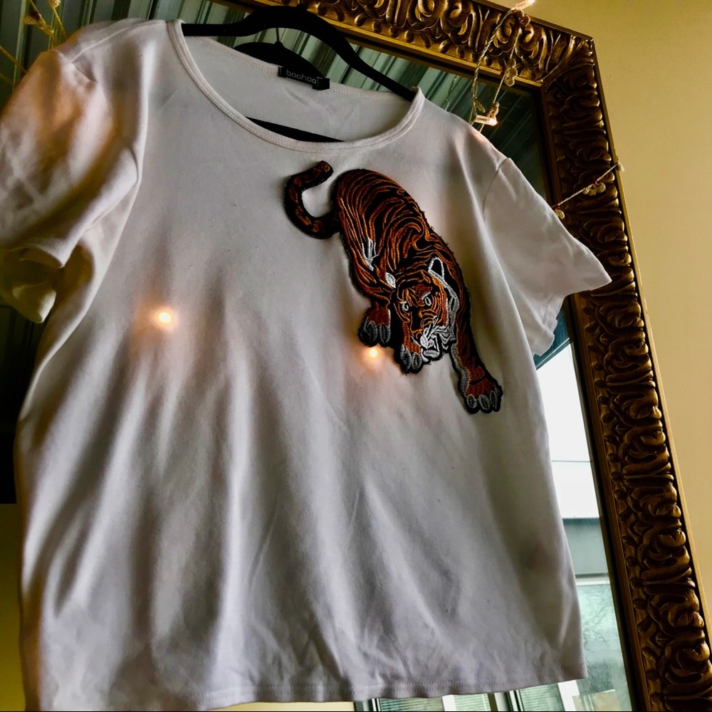 White tiger t shirt